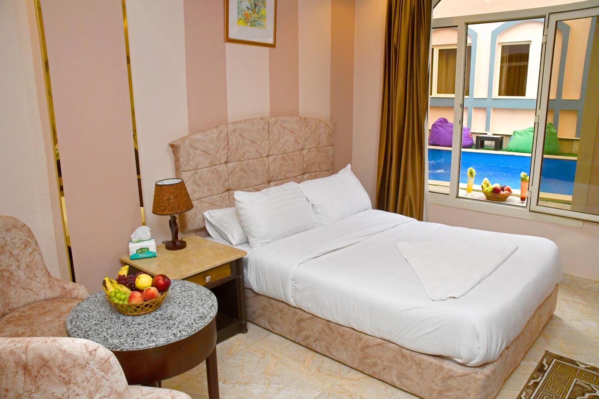 Nun Pyramids Hotel Kafret el-Gabal Eksteriør bilde