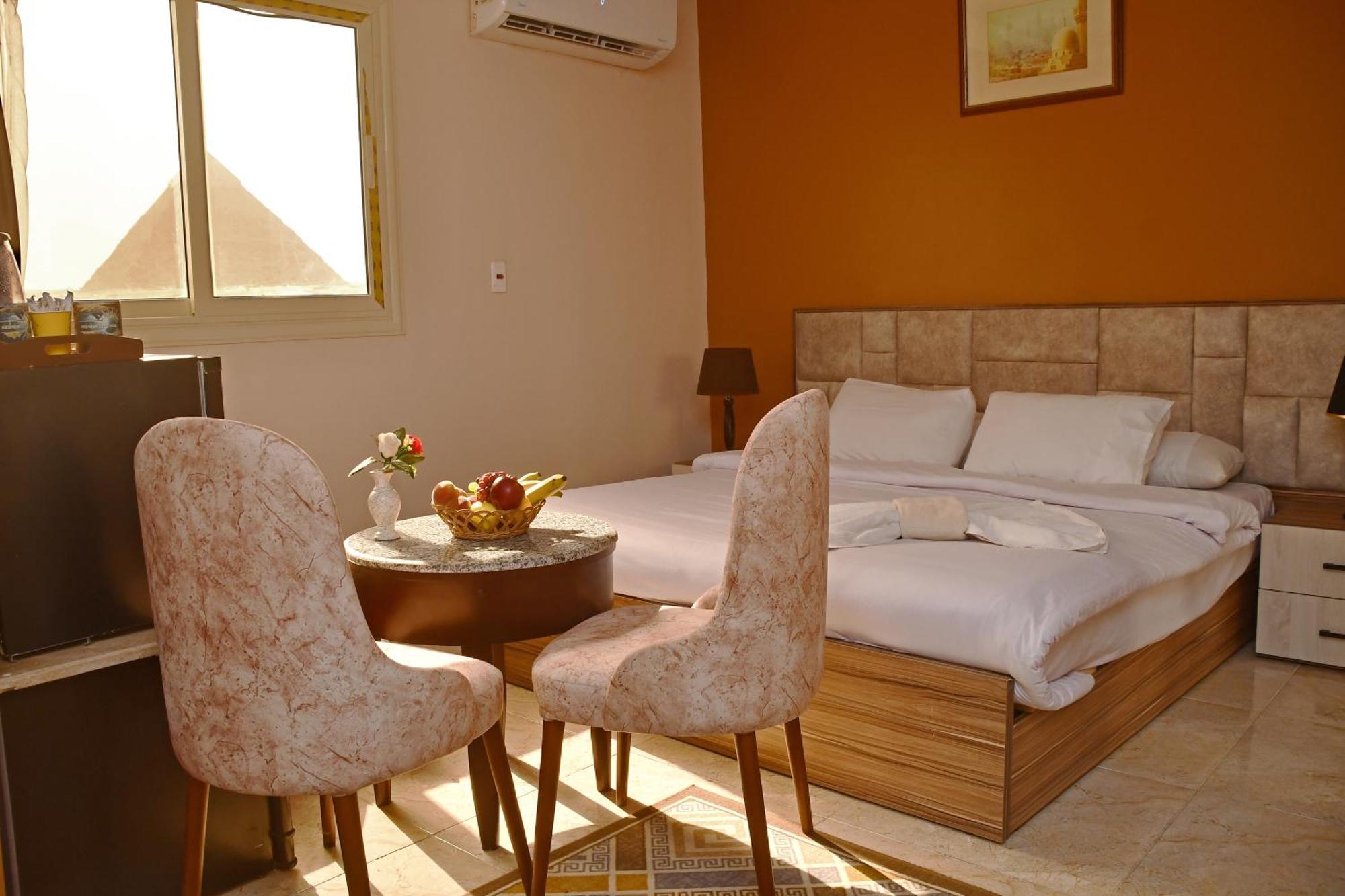Nun Pyramids Hotel Kafret el-Gabal Eksteriør bilde